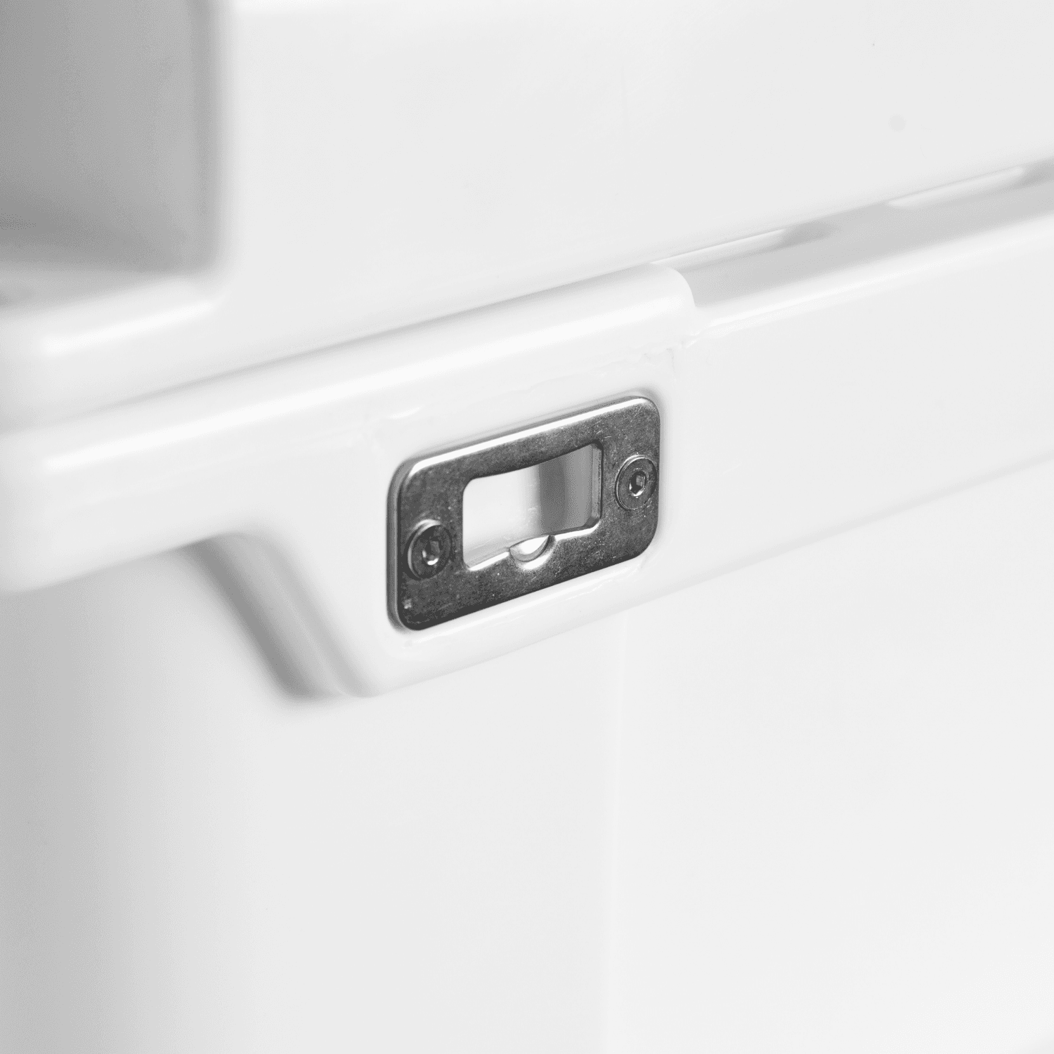 ALL TERRAIN 45QT WHITE